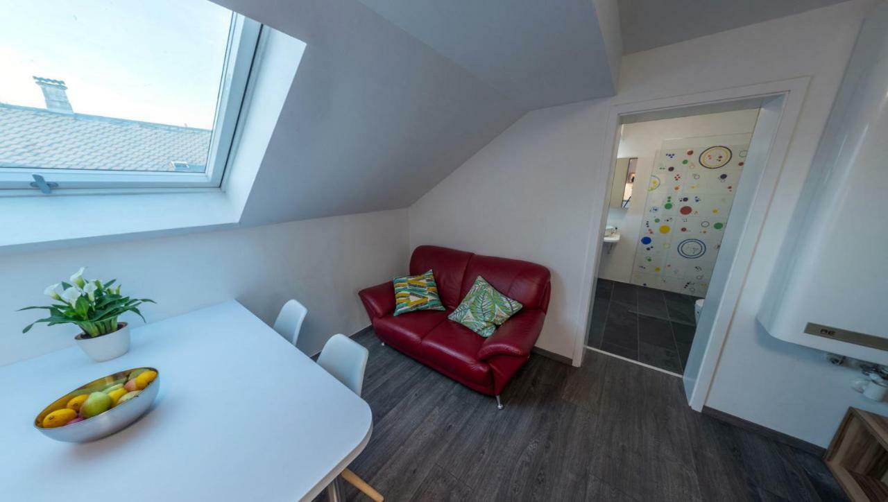 Appartamento Skyview Studio Stp Sankt Poelten Esterno foto